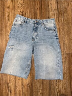 Zara Bermuda Light Blue Denim Shorts